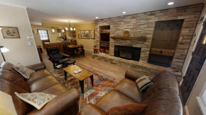 Claim Jumper Townhouse 05 - On the River - Across from the Fishing Ponds - WiFi - Cable - Near Ski Area - Wood Burning Fireplace